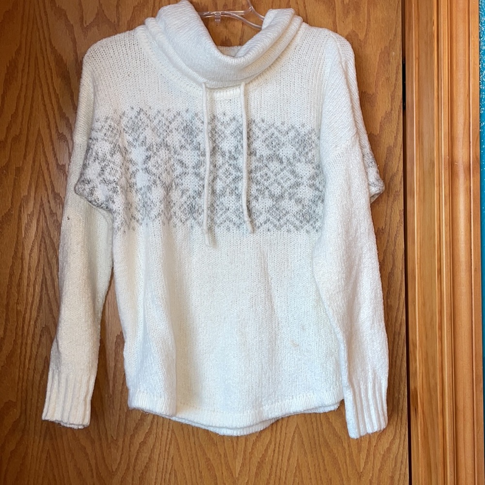 Eddie Bauer sweater